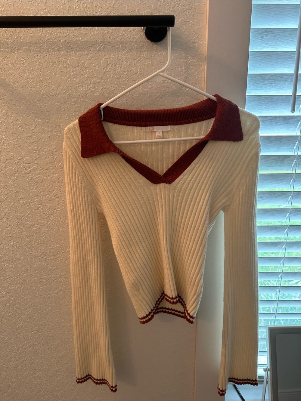 Long-Sleeve Cropped Sweater